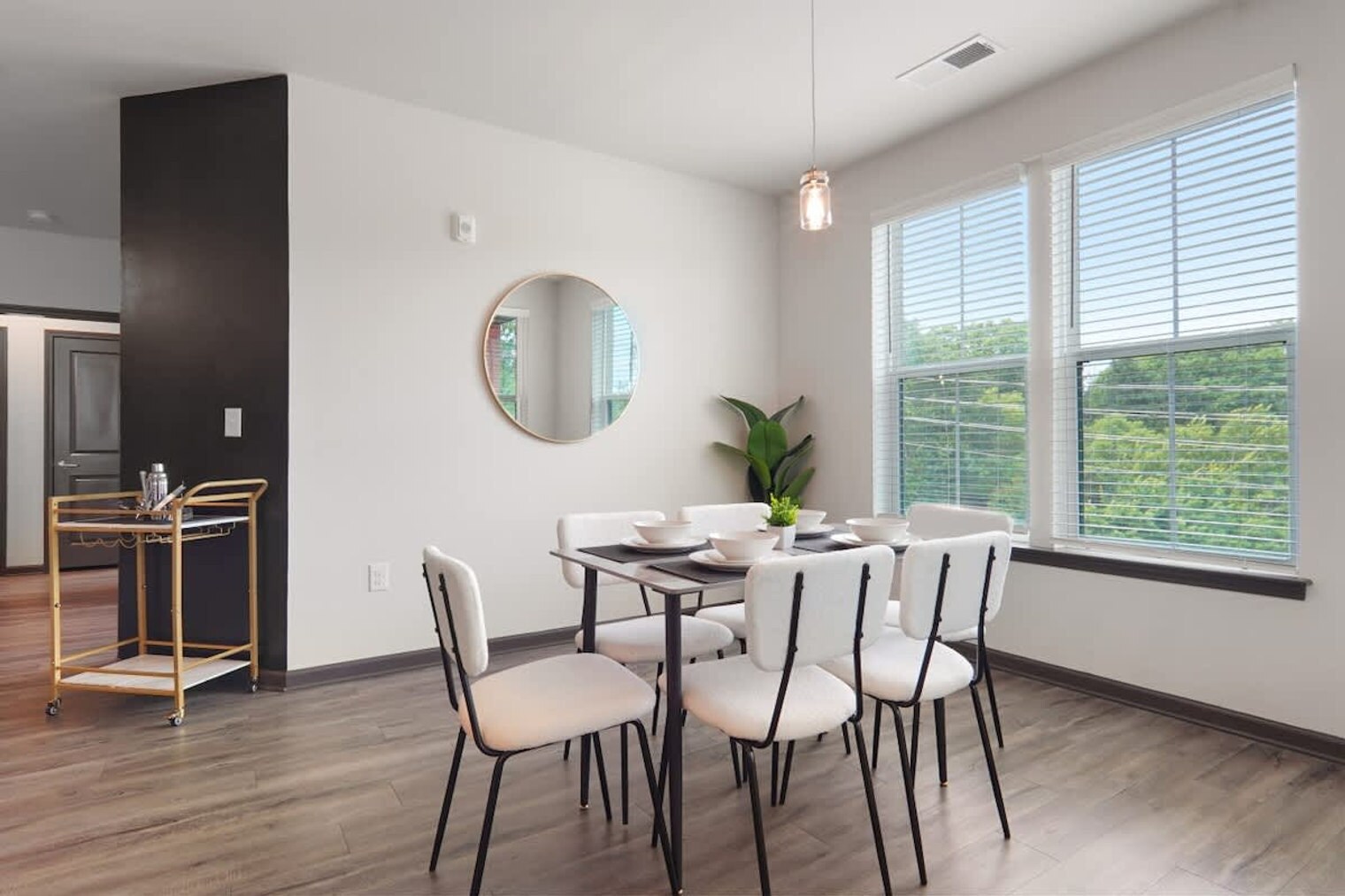 Building Photo - 1540 Dunn Rd