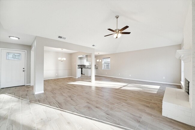 Building Photo - 22811 Cranberry Trail