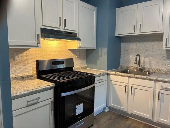 Building Photo - 3BD/ 1 BA Home for Rent- Coraopolis
