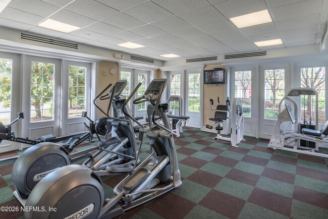 Building Photo - 3750 Silver Bluff Blvd