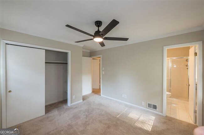 Building Photo - 4044 Forrestal Dr