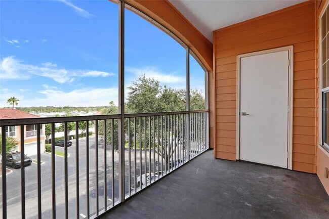 Building Photo - 5000 Culbreath Key Way