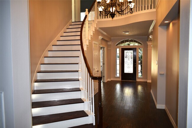 Building Photo - 5302 Fairwick Ct