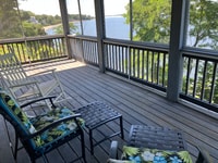 Building Photo - 240 Narragansett Ave