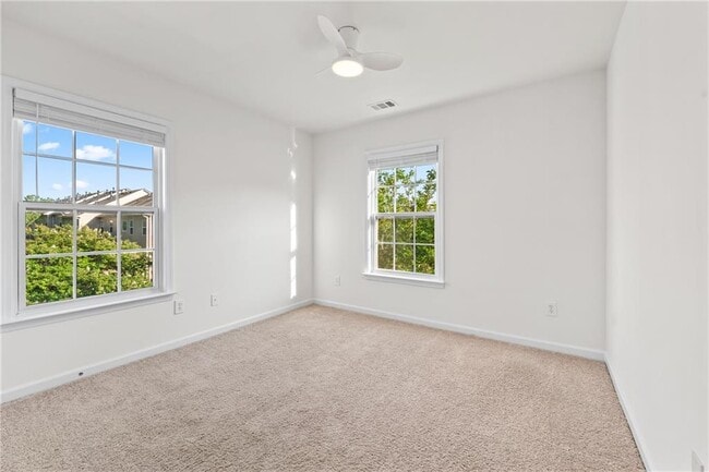 Building Photo - 6088 Kearny Ln