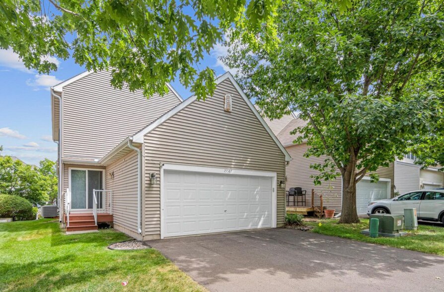 Building Photo - 15587 Crab Apple Ln