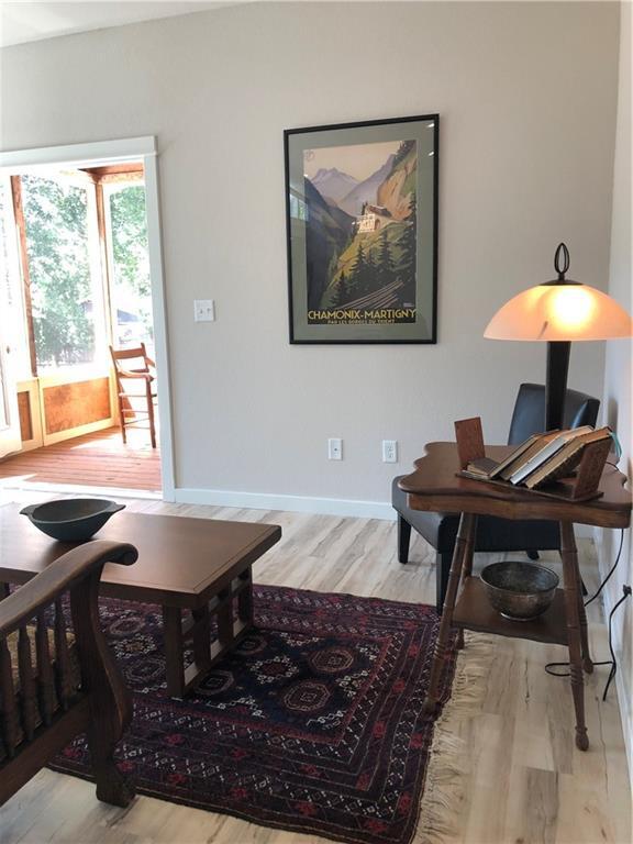 Building Photo - 1579 S Duncan Ave