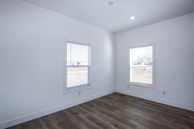 Building Photo - New Manufactured Home in Paudlen