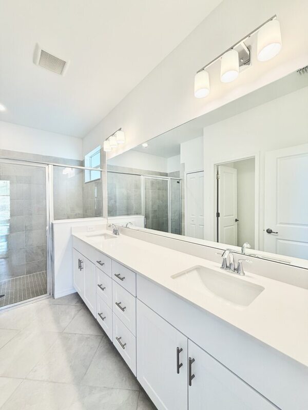 Building Photo - 16304 Quesa Dr
