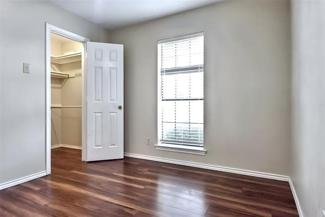 Building Photo - 3221 Laurel Oaks Ct