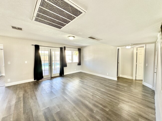 Building Photo - 4067 Arrowood Dr