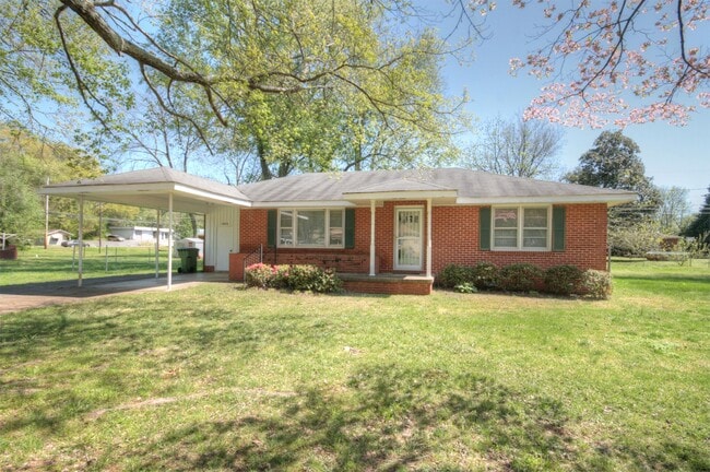Primary Photo - 2803 Mallory Ave NW
