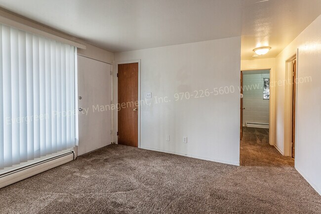 Building Photo - 701 Parker St