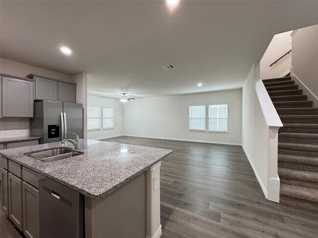 Building Photo - 2901 Bald Eagle Blvd