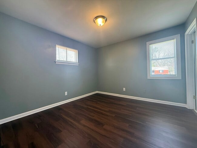 Building Photo - 3613 Ladue St