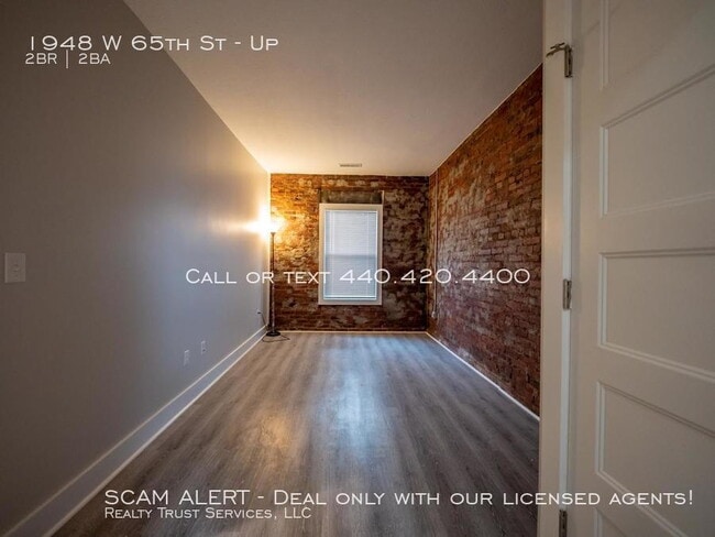 Building Photo - 1954 W 65th St