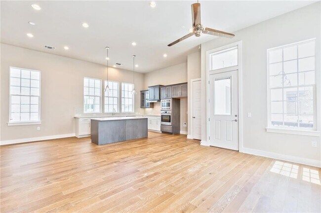 Building Photo - 4505 Night Owl Ln