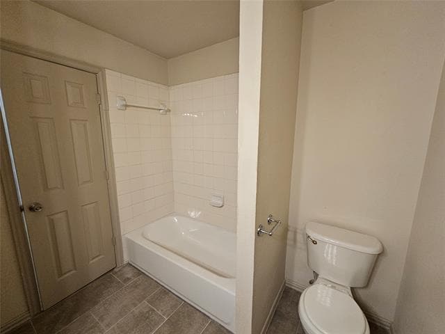 Building Photo - 393 Ivan Dr