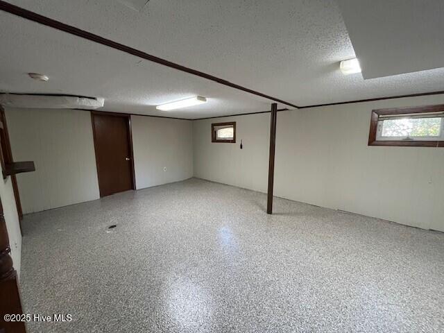 Building Photo - 421 Robert E Lee Dr