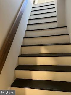 Building Photo - 14 Franklin Ave