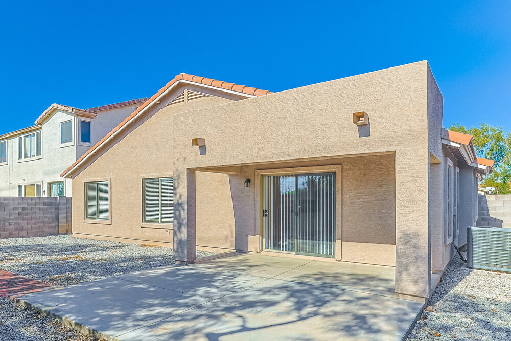 Building Photo - 3833 W Darrow St