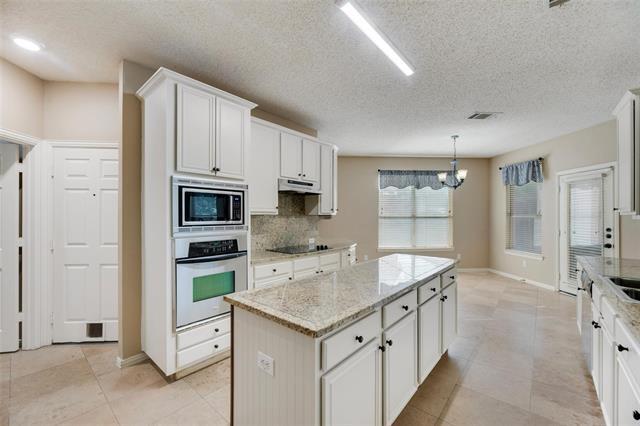 Building Photo - 1500 Rustic Timbers Ln