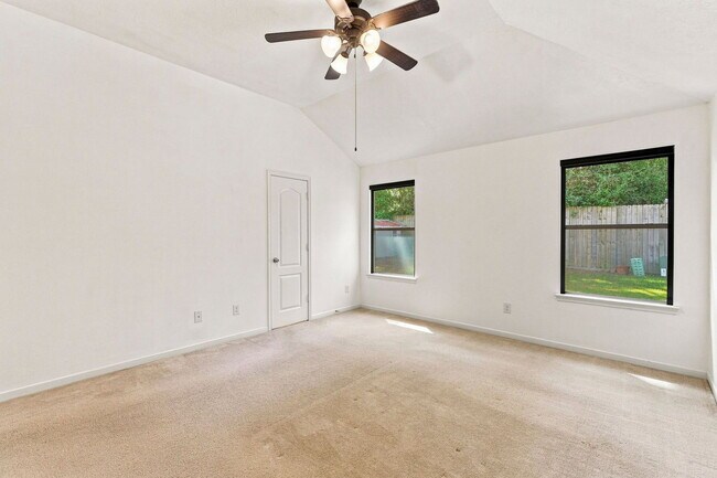Building Photo - 5923 Deleon Trail Dr