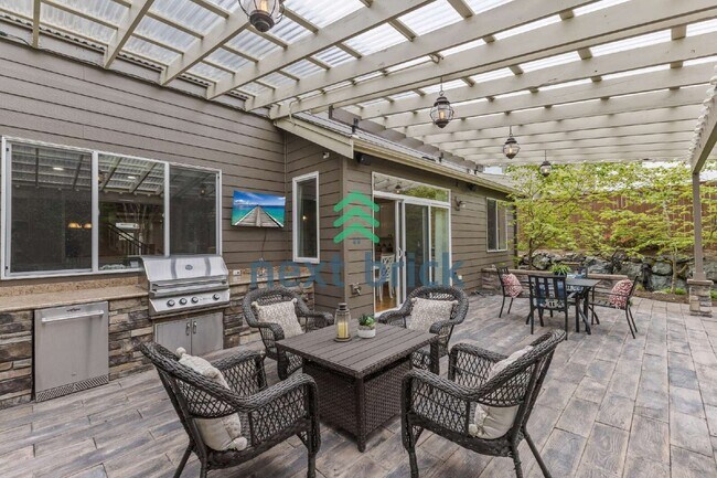 Building Photo - Spacious 4-Bed, 4-Bath Retreat in Sammamish – 3300 Sq Ft of Comfort and Style!