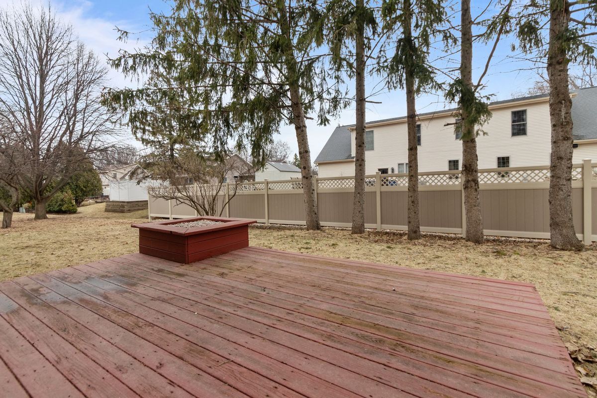 Building Photo - W6157 Aerotech Dr