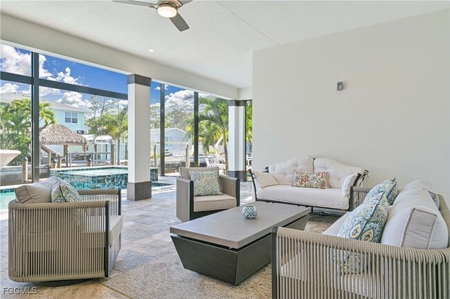 Building Photo - 27570 Tarpon Way