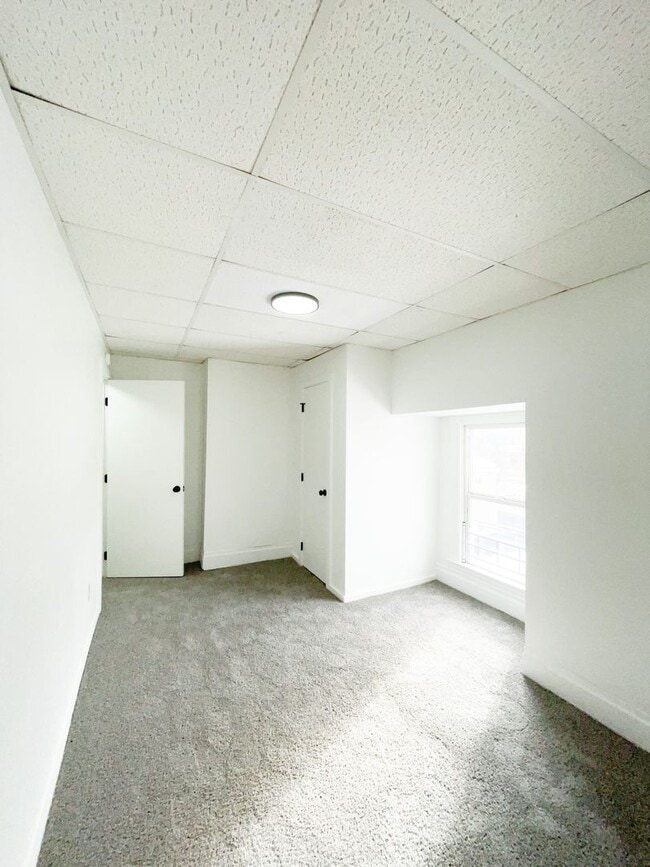 Building Photo - 709-711 Industry St