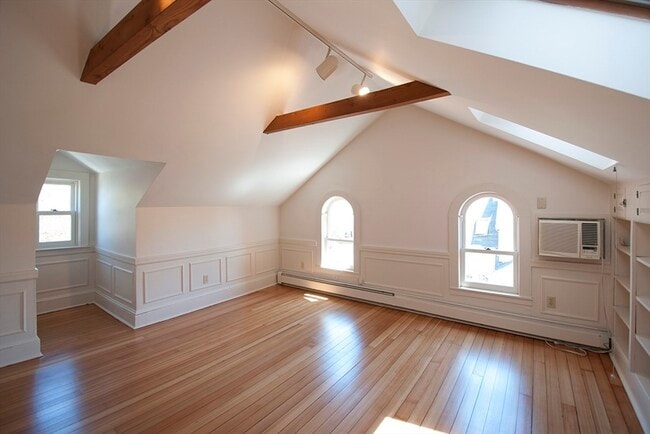 Building Photo - 153 Watson Rd