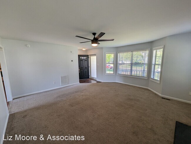 Building Photo - 3 br, 2.5 bath House - 3417 Indian Path