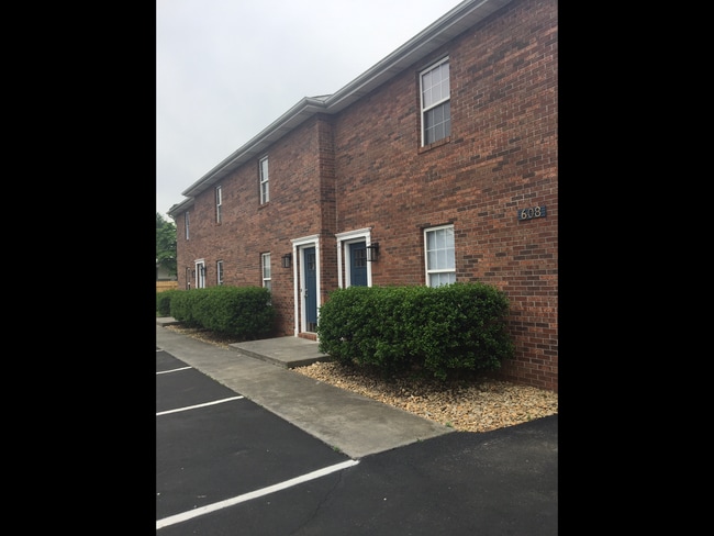 Building Photo - 608 W Watauga Ave