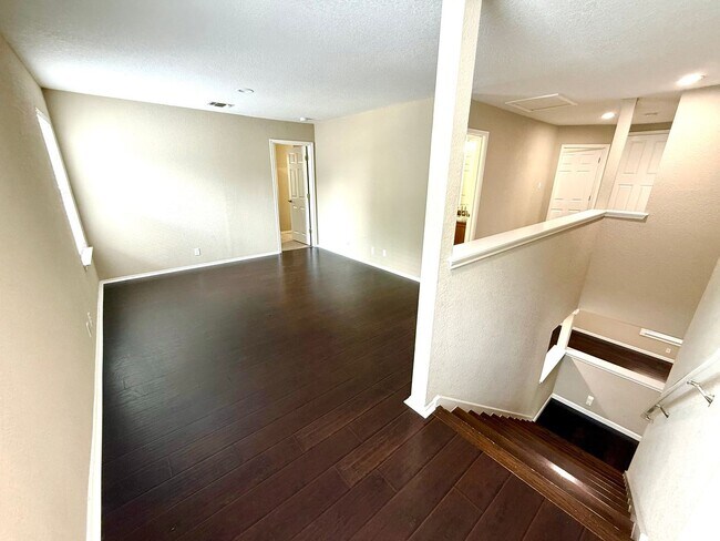 Building Photo - 5716 Watercress Dr