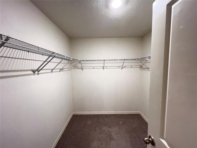 Building Photo - 586 W Twisted Oaks Dr