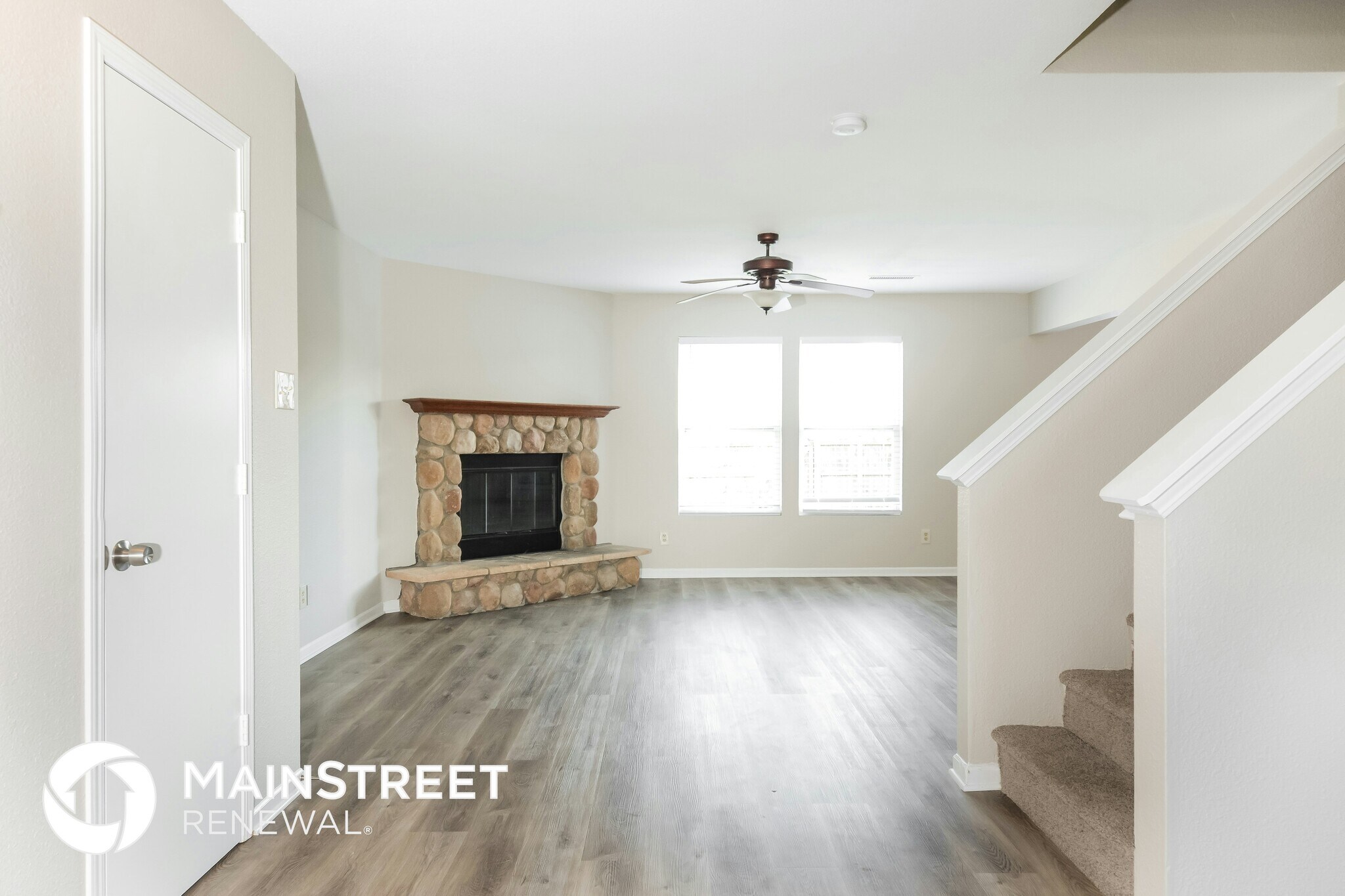 Building Photo - 3053 W Meadowbend Ln