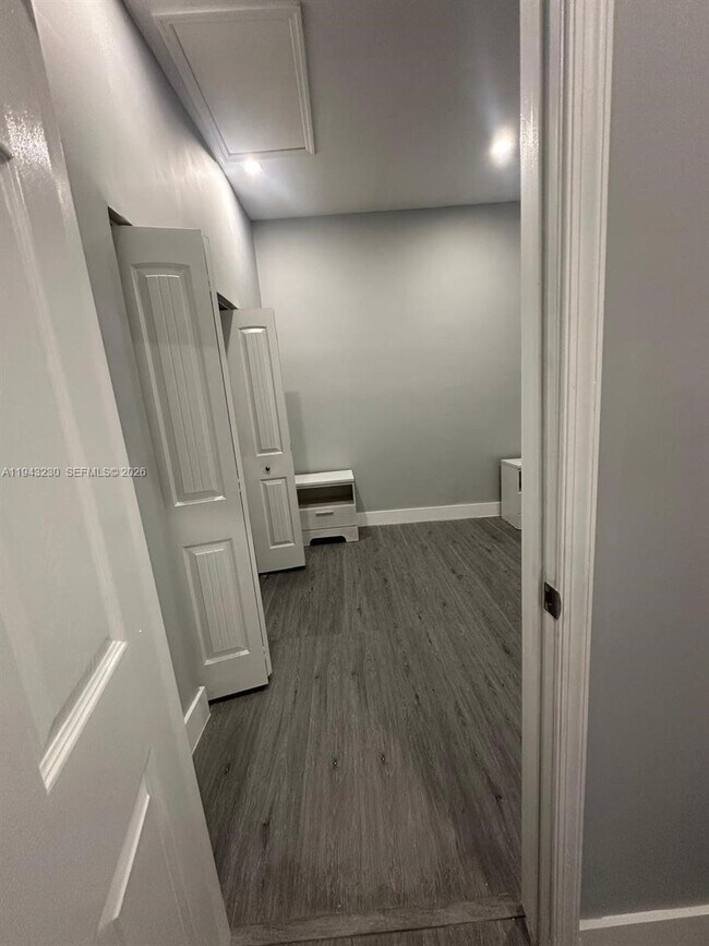 Building Photo - 11879 SW 253rd Terrace