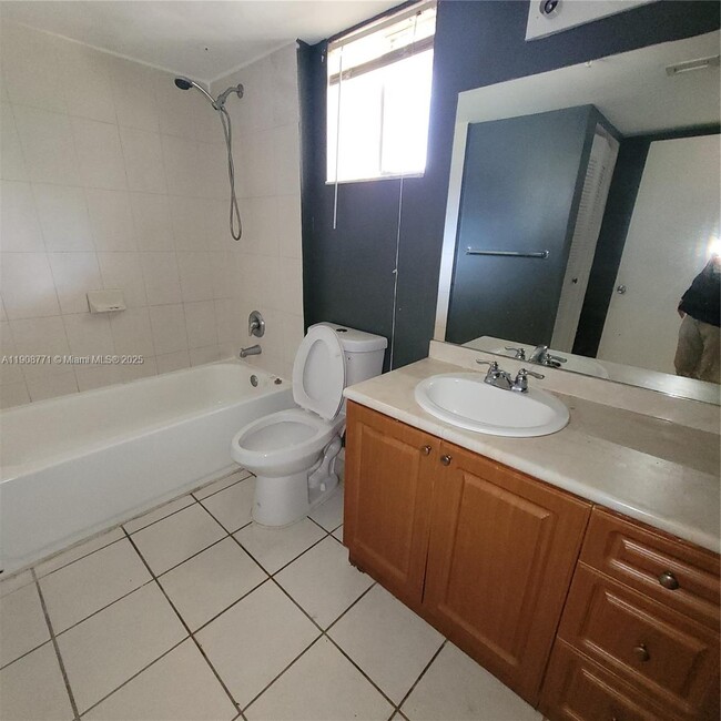 Building Photo - 17612 NW 25th Ave