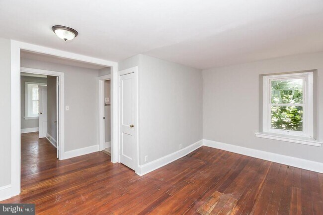 Building Photo - 337 Righters Mill Rd