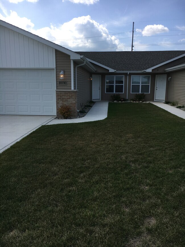 Front of property - 8590 Jackson St