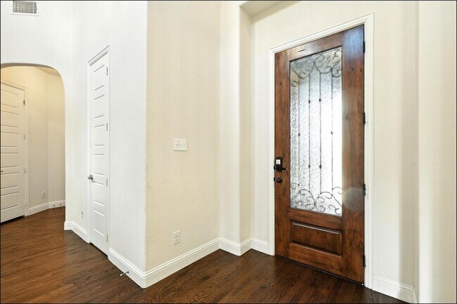 Building Photo - 1733 Adalina Dr