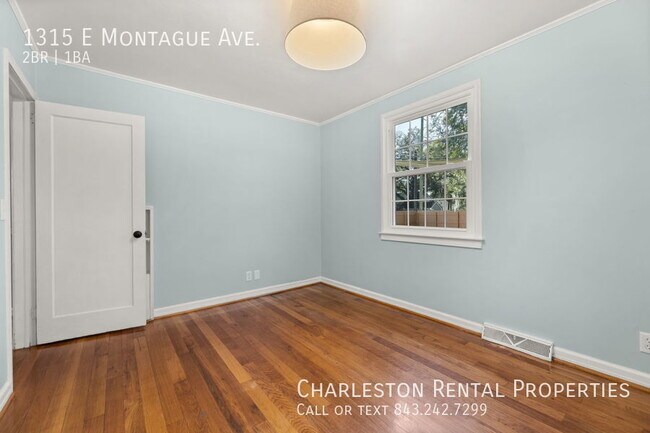 Building Photo - 1315 E Montague Ave