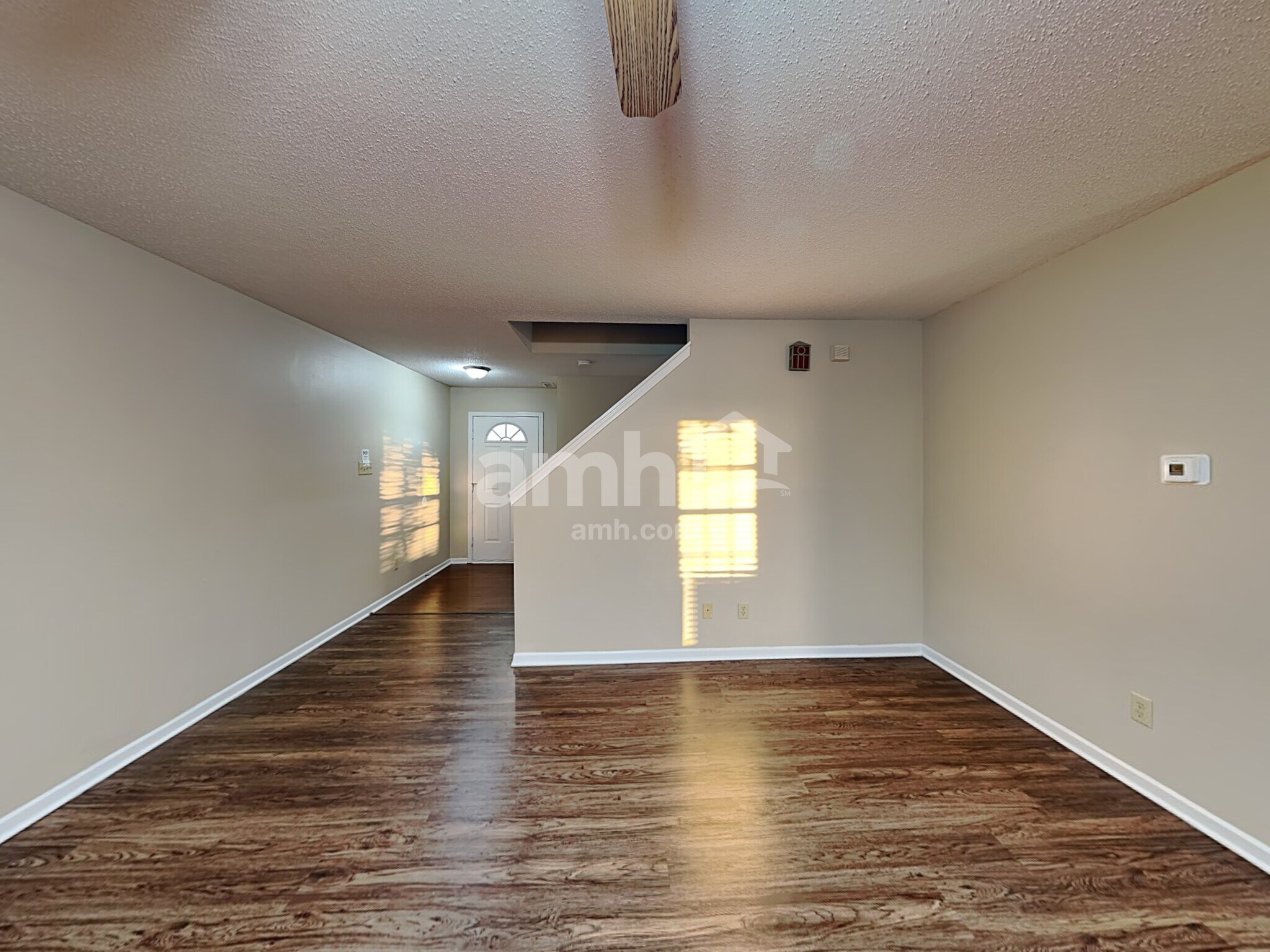 Building Photo - 8514 Bluff Point Dr