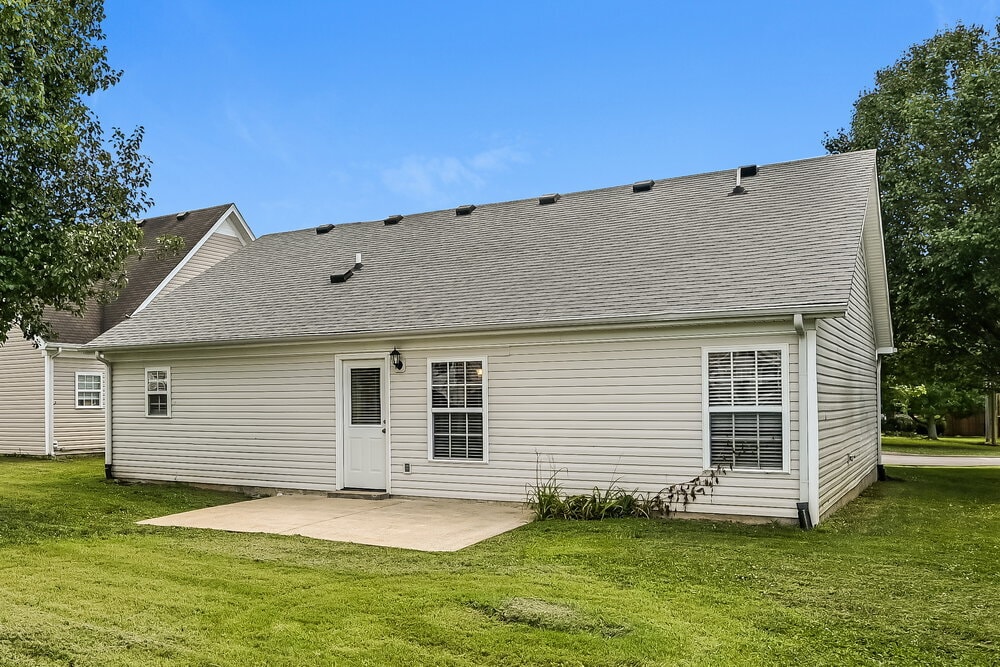 Building Photo - 4002 Deer Run Trace