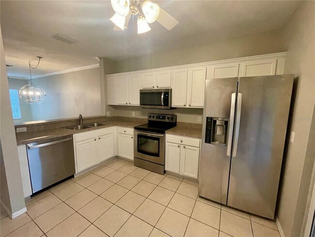 Building Photo - 5032 Misty Canal Pl