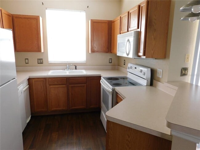 Building Photo - 12450 Country White Cir