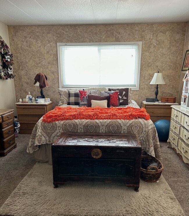 Building Photo - Welcome to the vibrant 55+ mobile home com...