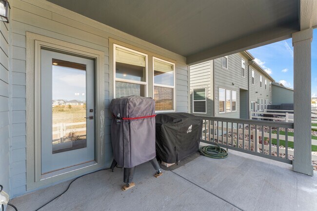 Building Photo - 8067 Grey Bark Wy