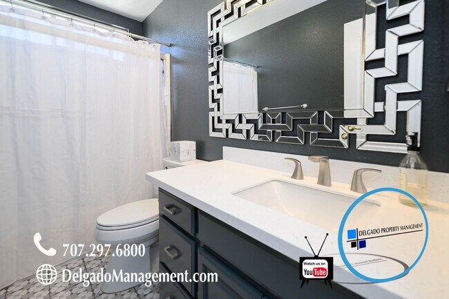 Building Photo - 463 Jade Cir